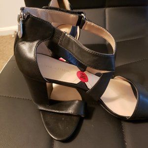 Adrienne Vittadini Black Strap Sandal